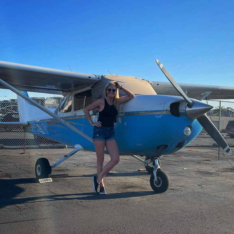 Pacey with a blue Cessna on Instagram @paceyshunter